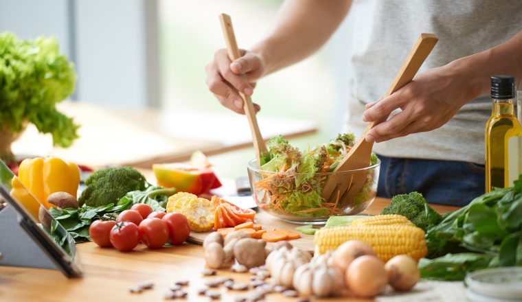 Dr. Joseph Mercola Lists Best Strategies for Healthy Weight Loss